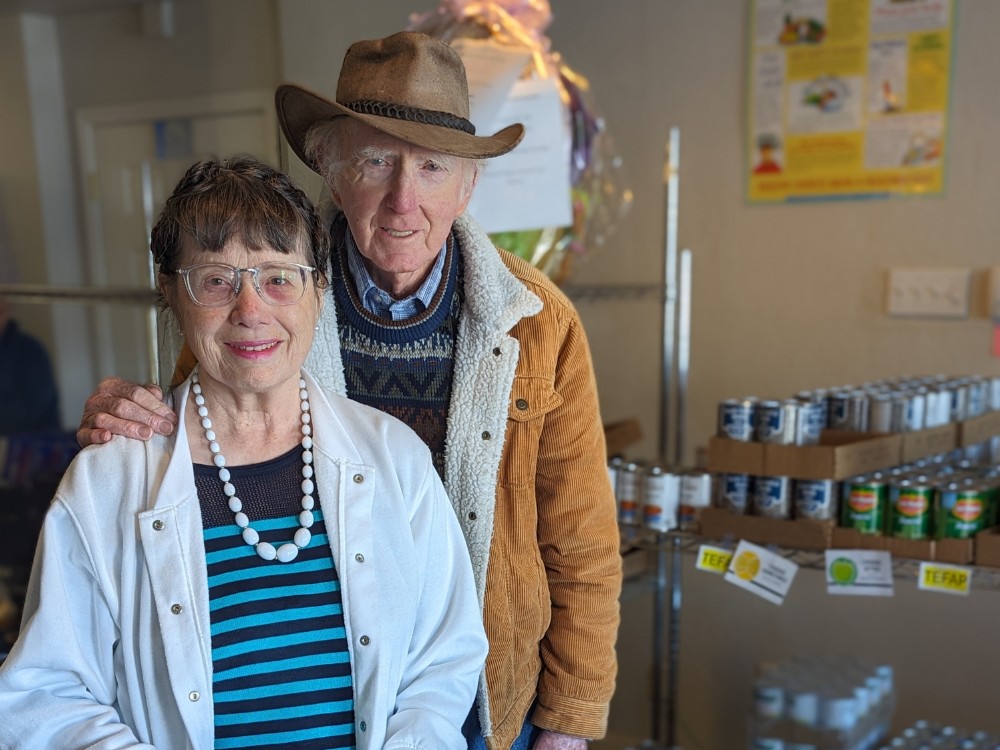 Distribution Calendar: Golden Groceries